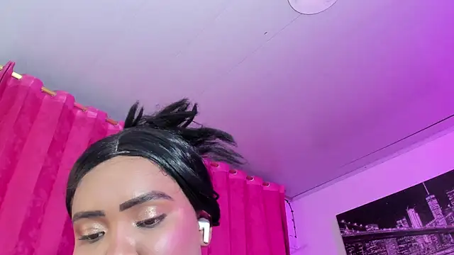 Evelyn_A webcam