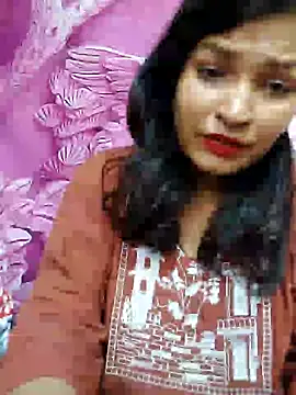 Priyaa_1433 webcam