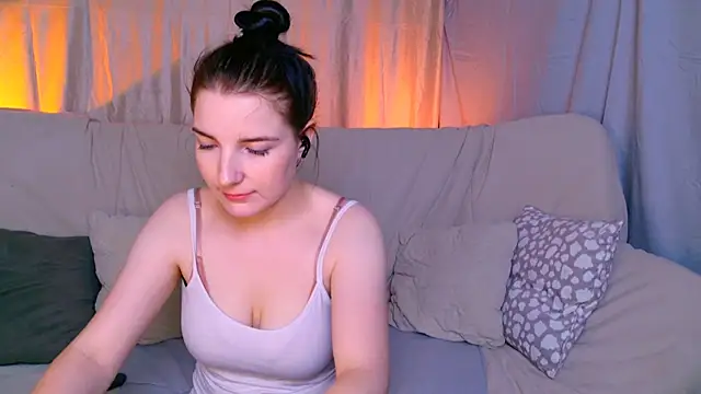 AliceChanel webcam