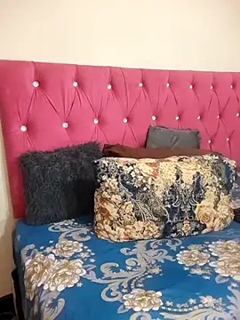 ShavePussyFatAssxx webcam