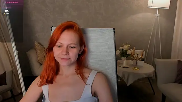 LisaAris webcam