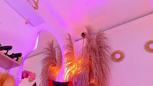 hailey_sky_ webcam