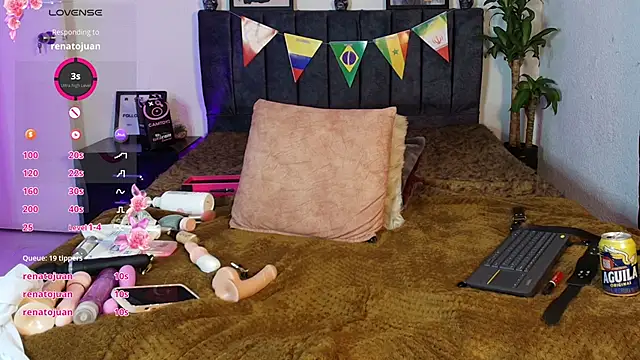 Ariana_lee19 webcam