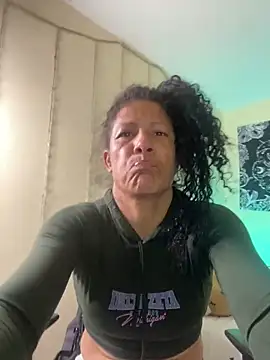 victorya_milf webcam