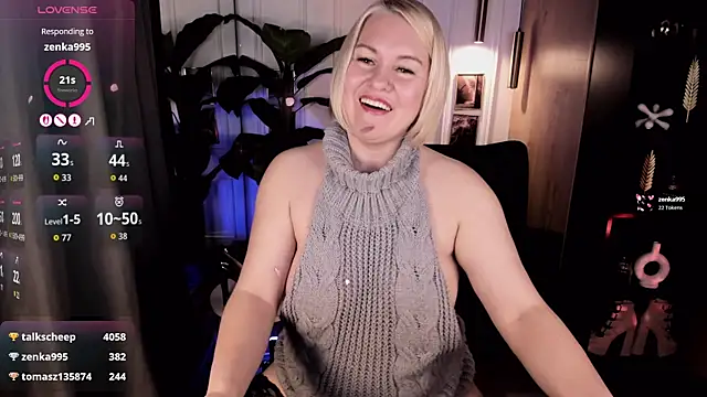 YolandaKiss webcam