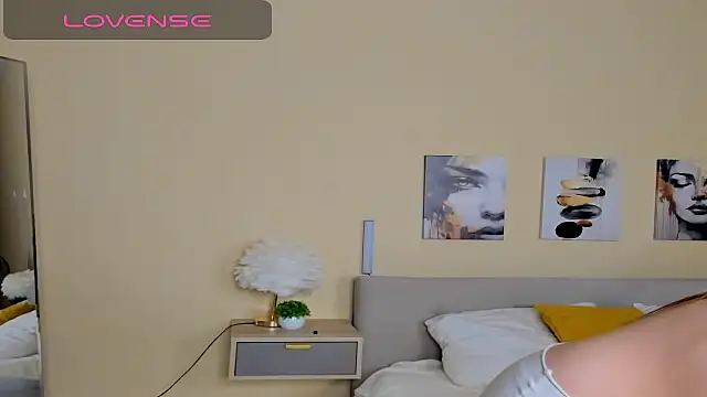 Xenia_paradise webcam