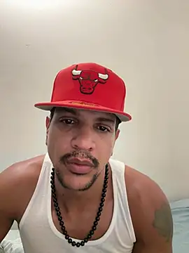 bigdick211292 webcam