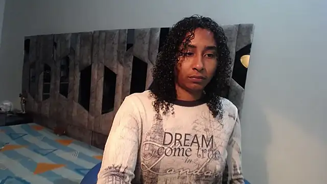 yohatinelly07 webcam