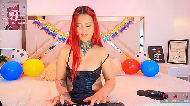 meghan_nill webcam
