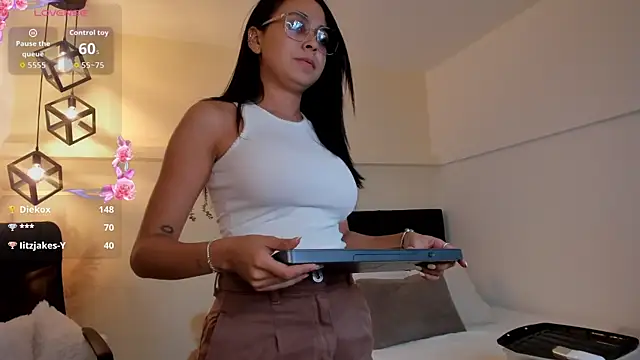Lucia_Brown_ webcam