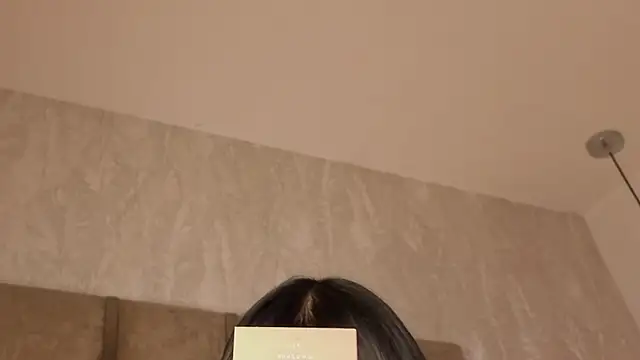 scarlethlux webcam