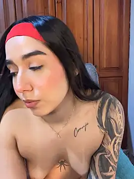 KaditaNavarro webcam
