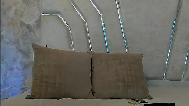 MAXTHOMSON webcam