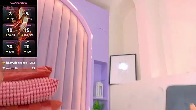 Meganlove__ webcam