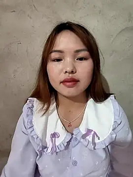 Mina_xYx webcam