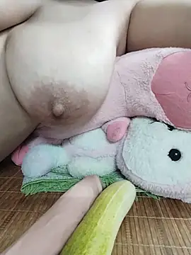 Bigboobs909 webcam