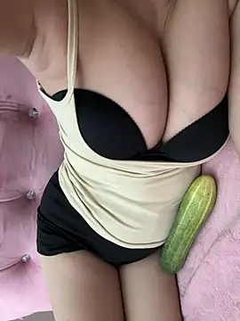 Lucy_k2 webcam