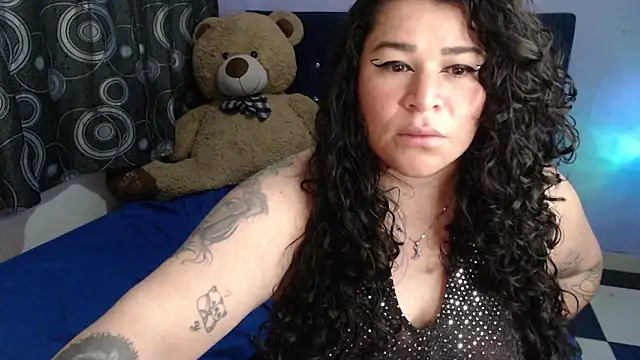 ANGELIQUE_KLANE webcam