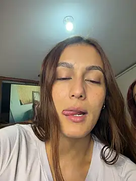 Lucy_fit webcam
