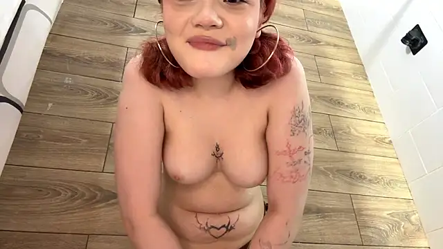 SmilingCutie webcam