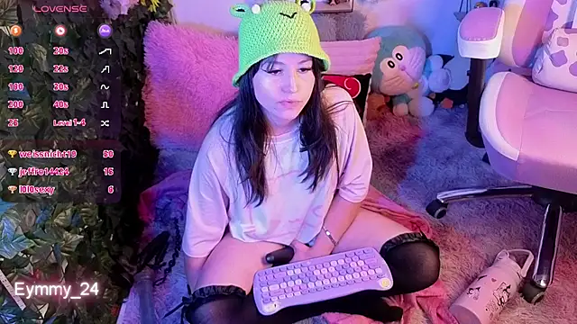 Eymmy_24 webcam
