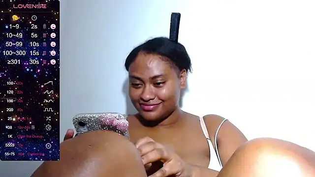 kyara_pride webcam
