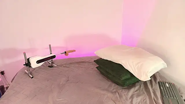 kattyytaylor webcam