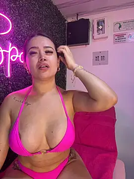 Sara_fun Live Webcam on Stripchat