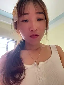 oneyou_400 live cam on StripChat