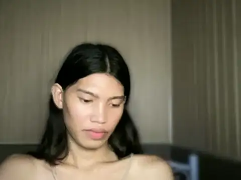 Yourgoddess_jayve live cam on StripChat