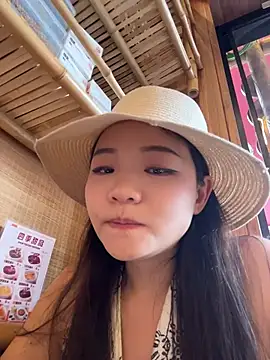 xiaochengzi505 live cam on StripChat