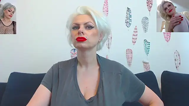 Golden__Girl__WOW__ webcam