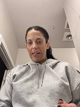 BeefCake89 live cam on StripChat