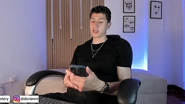 Dorianmistery2322_ webcam