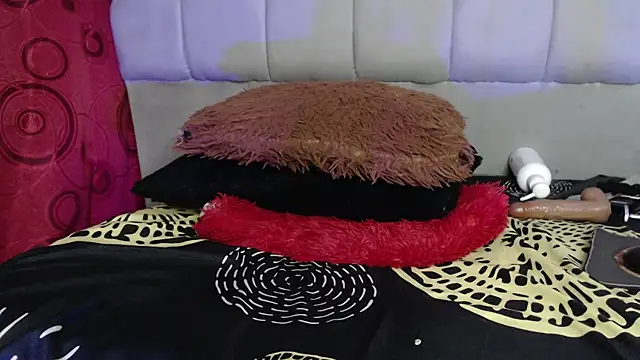 charlotte_brawn webcam