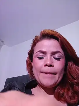 Watch Celeste_Noir1 live on EroticFlix - High definition streams