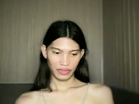 Yourgoddess_jayve live cam on StripChat