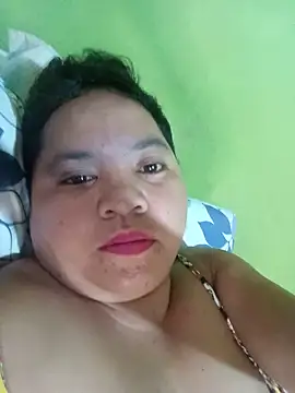 hotpussyxxx33x webcam