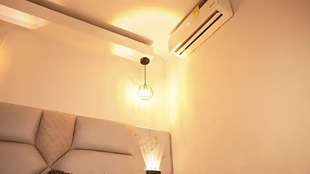 imLeanna_ webcam
