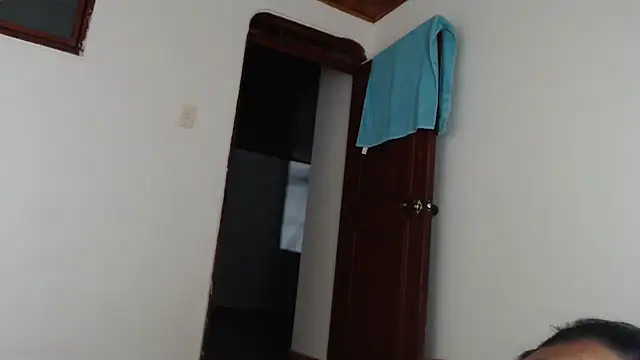 adrixxx38 webcam