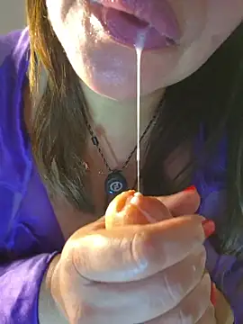 Paulette-squirt