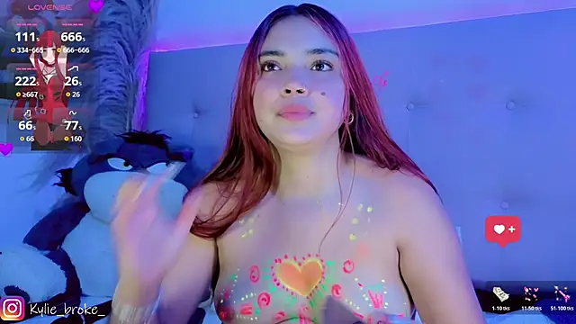 Kylie_brokee webcam