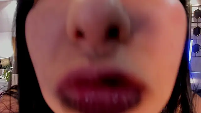 Violettaa_Stone webcam