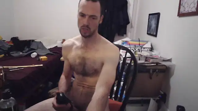 JohnnyMoves live cam on StripChat