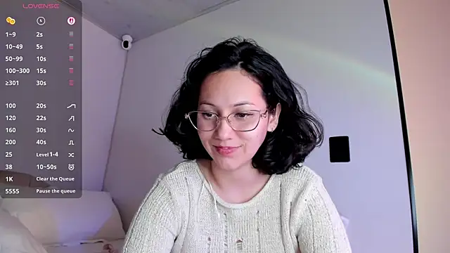Anyi_1 live cam on StripChat