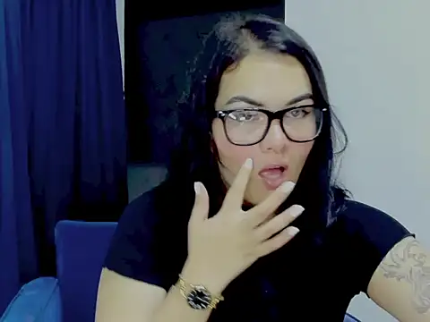 babe-sofi (F young) - Fuck my ass in public