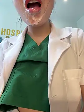 secretly_masturbating webcam