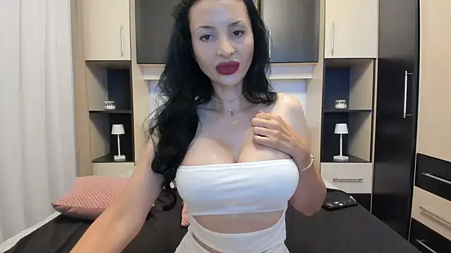 sexydeea87 webcam