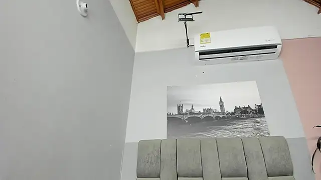 valery_rivers webcam