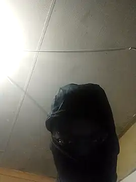 Blackveins32 webcam